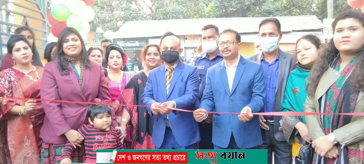 শেরপুরে বর্নাঢ্য আয়োজনে পিঠা উৎসবের উদ্বোধন করলেন জেলা প্রশাসক মোমিনুর রশীদ-সত্যবয়ান