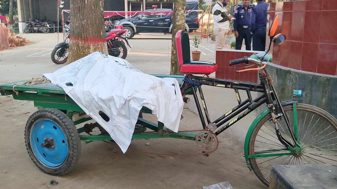 নকলায় ভ্যানচালকের কর্দমাক্ত মরদেহ উদ্ধার