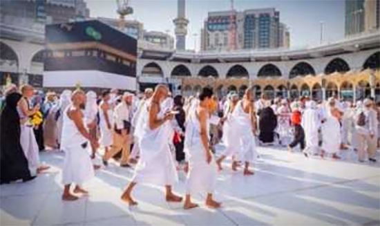 পবিত্র রমজান মাসের প্রথমার্ধে ৮০ লাখ মানুষের ওমরাহ পালন