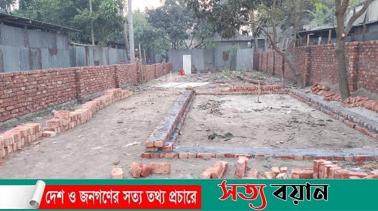 শেরপুরে বিরোধপূর্ণ জমিতে সীমানা প্রাচীর নির্মাণের অভিযোগ