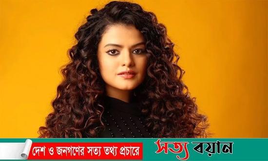 কনসার্টের টাকায় ৩ হাজার শিশুর হার্ট সার্জারি করালেন গায়িকা