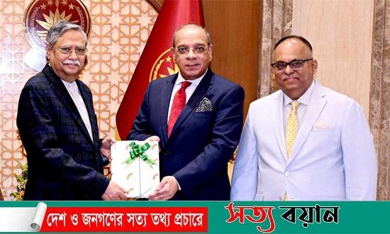 রাষ্ট্রপতি সাহাবুদ্দিনের কাছে ‘সুপ্রিম কোর্টের বার্ষিক প্রতিবেদন পেশ