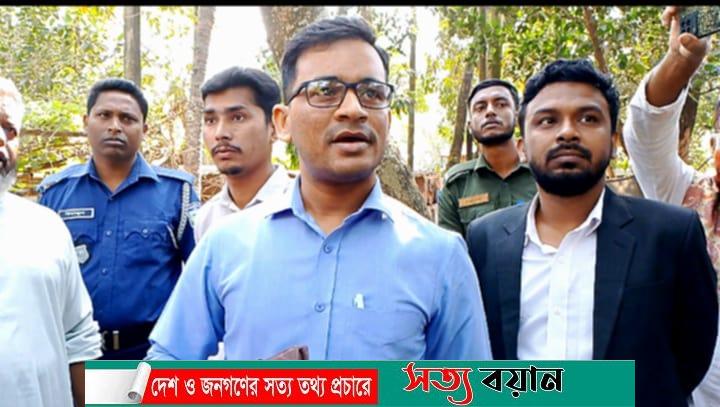 নালিতাবাড়ীতে বালু মহলের ইজারাদারের সংবাদ সম্মেলনে ইউএনও বাধা