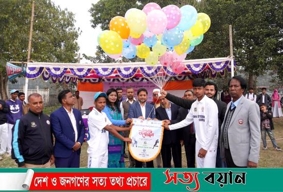শেরপুরে জাতীয় স্কুল ক্রিকেট উদ্বোধন চ্যাম্পিয়ন ভিক্টোরিয়াকে হারিয়ে আইডিয়ালের শুভসূচনা