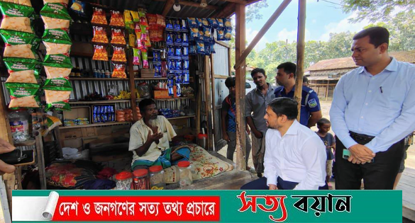 নকলায় সরকারি বিভিন্ন দপ্তরের কার্যক্রম পরিদর্শন করলেন জেলা প্রশাসক