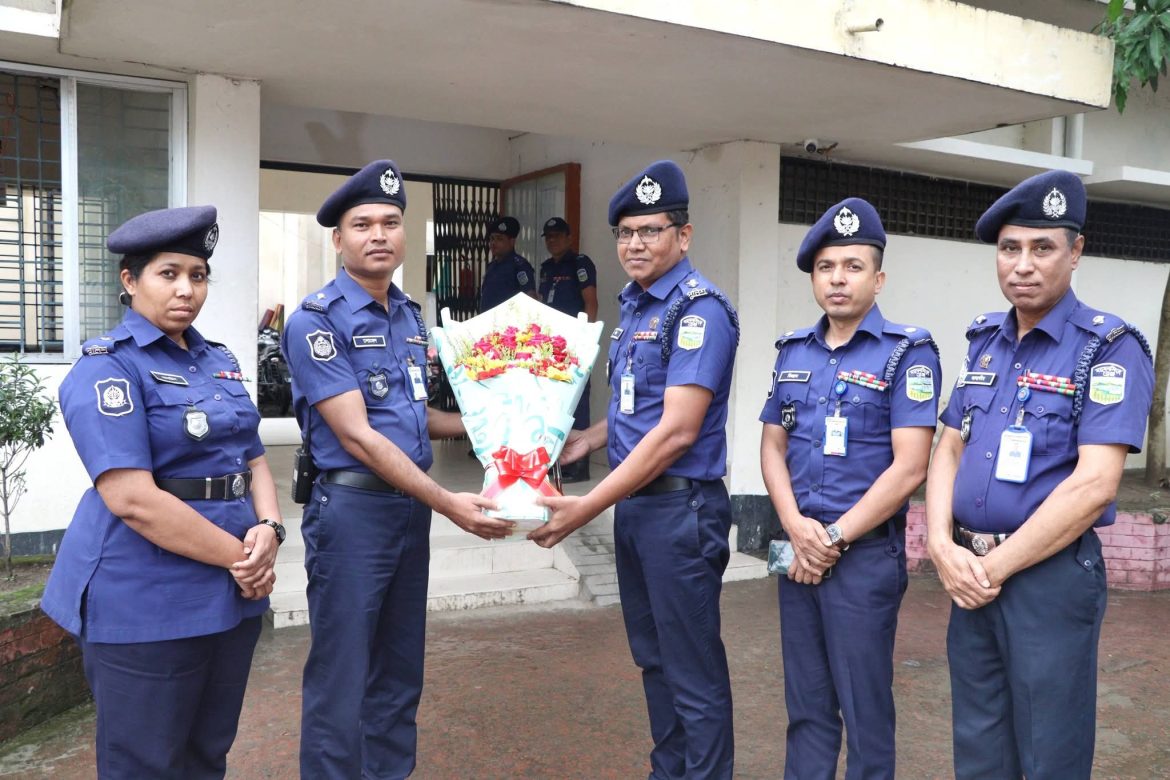 শেরপুর সদর থানা পরিদর্শন করেন নবাগত পুলিশ সুপার জহিরুল ইসলাম